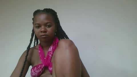 Snapshot of wangela chatting on February 3, 12:42 am wangela online show from February 3, 12:42 am