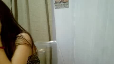 wangi_wangi online show from November 15, 10:01 am