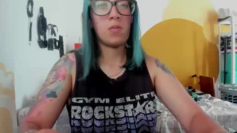 Waningrose  Lu online show from January 3, 3:44 pm