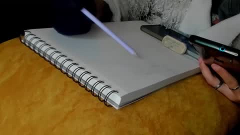 Waningrose  Lu online show from March 8, 7:42 pm