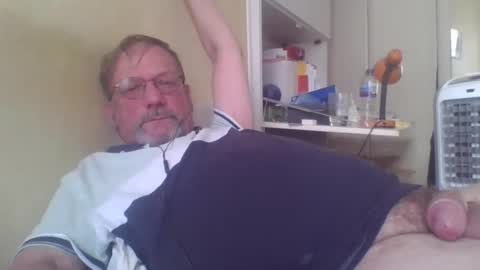 Snapshot of wanky357 chatting on September 15, 3:34 pm Tibo Love online show from September 15, 3:34 pm