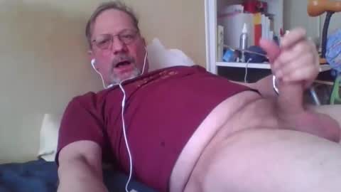 Snapshot of wanky357 chatting on February 3, 2:00 pm Tibo Love online show from February 3, 2:00 pm