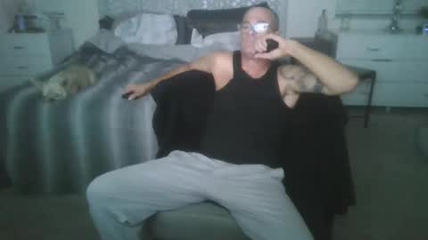 wantmymantofukme online show from October 3, 4:31 am