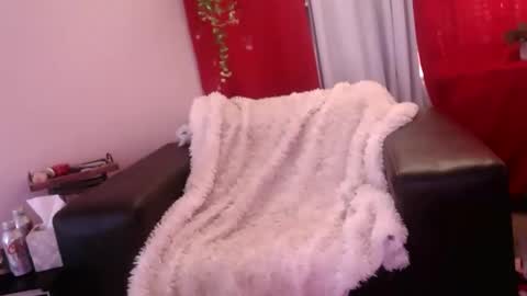 wantmymantofukme online show from November 17, 6:46 pm