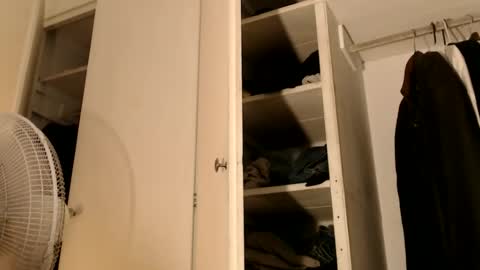 wants online show from March 19, 6:39 am