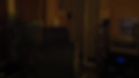 Snapshot of warp147 chatting on October 6, 1:47 am warp147 online show from October 6, 1:47 am