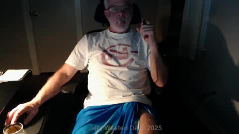 wasted_daze_ online show from February 14, 2:18 am