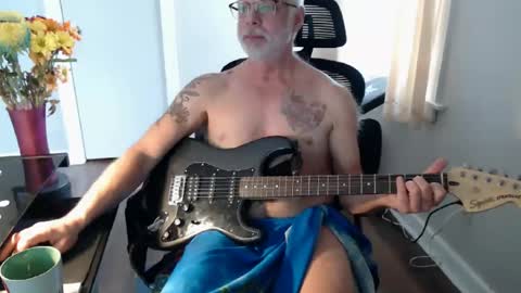 wasted_daze_ online show from March 8, 3:56 pm