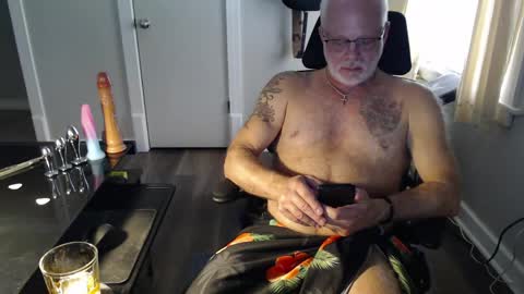 wasted_daze_ online show from April 19, 9:17 pm