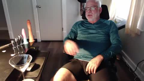 wasted_daze_ online show from April 20, 10:55 pm