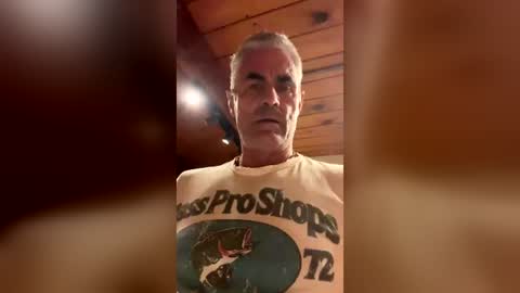 Snapshot of watchinggold chatting on July 17, 9:05 am watchinggold online show from July 17, 9:05 am
