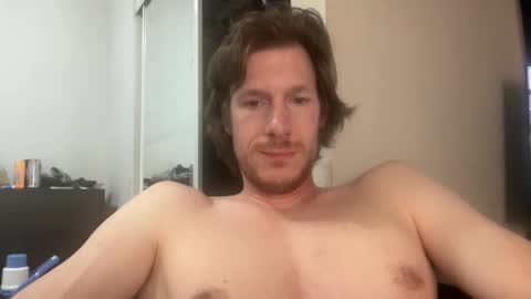 Im this ISH..CBs best male cam whore. OG. online show from October 5, 12:09 am