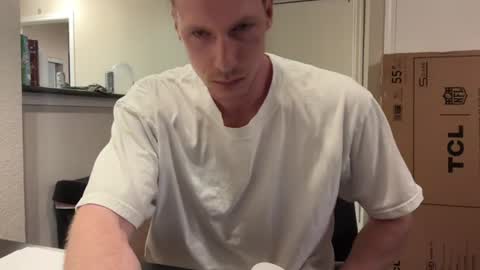 Im this ISH..CBs best male cam whore. OG. online show from August 1, 11:36 pm