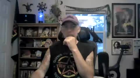 Snapshot of waterfire420 chatting on June 14, 2:24 am waterfire420 online show from June 14, 2:24 am
