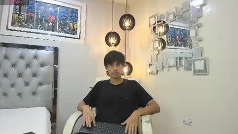 Snapshot of wayath chatting on June 9, 11:11 am Wayath online show from June 9, 11:11 am