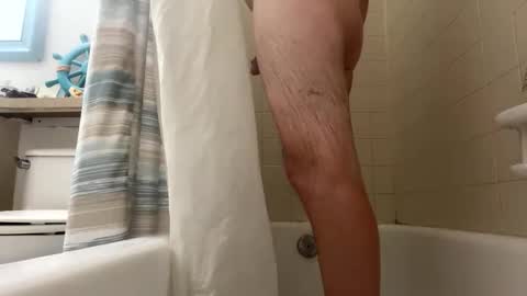 Snapshot of waynedangle chatting on November 14, 1:26 am Mike Hunt online show from November 14, 1:26 am