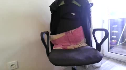 Anton online show from April 27, 6:33 am