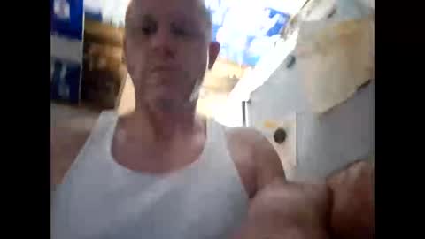 wcnmail24 online show from October 5, 11:13 pm