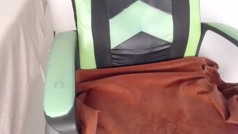 Trixie 3 online show from September 30, 1:05 pm