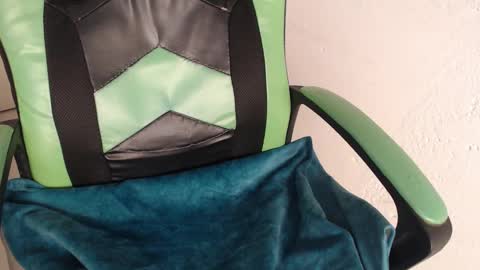 Trixie 3 online show from November 14, 1:54 pm