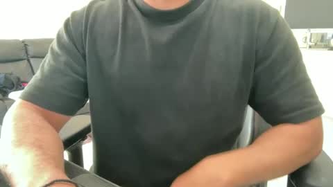 Snapshot of weaponx1 chatting on July 14, 2:05 am Weapon X online show from July 14, 2:05 am