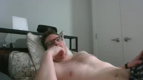 Snapshot of weatheredvoid chatting on January 22, 3:20 am WeatheredVoid online show from January 22, 3:20 am