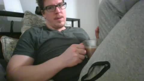 Snapshot of weatheredvoid chatting on March 11, 6:21 am WeatheredVoid online show from March 11, 6:21 am