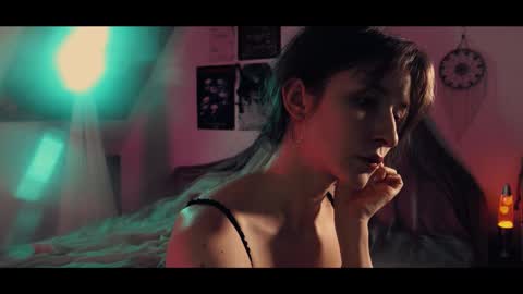 Coraline online show from January 18, 6:23 pm