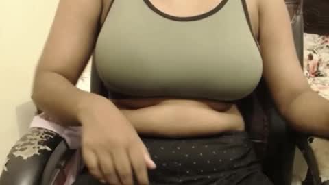 mina online show from November 29, 3:48 pm