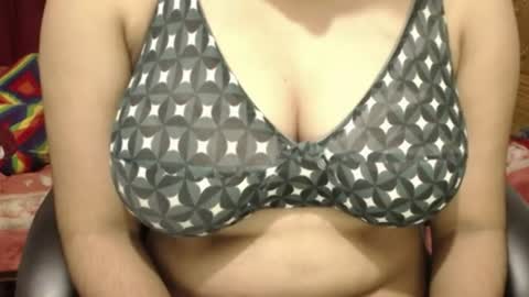 Snapshot of webshowxxx chatting on July 21, 7:22 am mina online show from July 21, 7:22 am