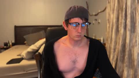 Snapshot of webslingxxxx chatting on February 14, 1:35 am webslingxxxx online show from February 14, 1:35 am