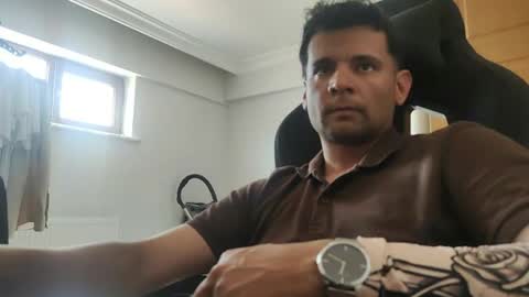 alp online show from July 3, 12:44 pm