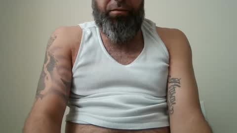 Snapshot of weezy210 chatting on October 4, 1:42 pm Weezy online show from October 4, 1:42 pm