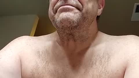 Snapshot of welderod chatting on July 4, 3:51 pm welderod online show from July 4, 3:51 pm