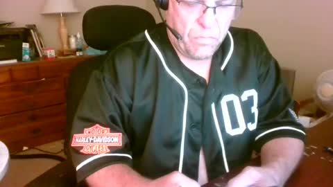Snapshot of welderod chatting on July 20, 4:42 pm welderod online show from July 20, 4:42 pm
