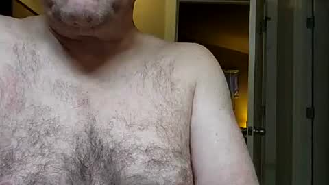 Snapshot of welderod chatting on August 2, 12:47 pm welderod online show from August 2, 12:47 pm
