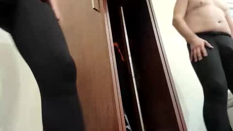 wellhung1899 online show from October 29, 5:58 pm