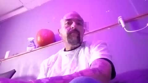 Snapshot of wellhung9ind13 chatting on November 12, 5:35 pm Champ9in online show from November 12, 5:35 pm