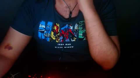 Snapshot of wellingtont chatting on November 21, 2:21 am wellingtont online show from November 21, 2:21 am