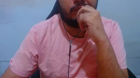 Snapshot of wellingtont chatting on December 1, 5:34 am wellingtont online show from December 1, 5:34 am