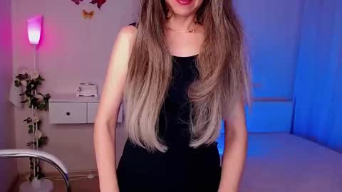 Snapshot of wendifoster chatting on March 5, 11:01 pm Wendi Foster online show from March 5, 11:01 pm