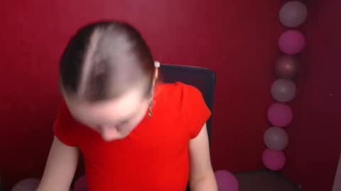 Wendy online show from March 11, 11:15 pm