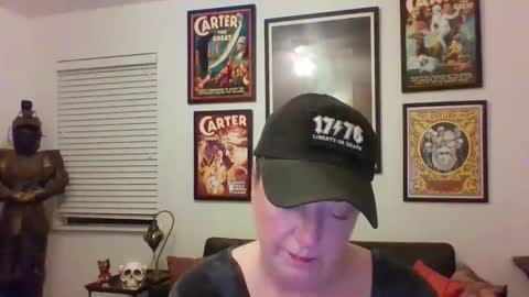 WendyCU online show from April 20, 8:50 am