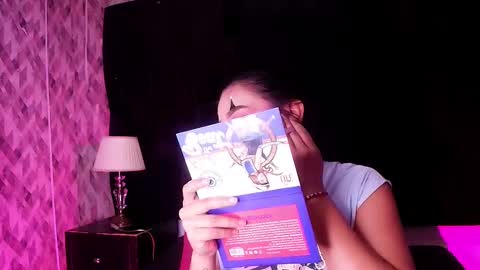 WEN SHENG online show from October 6, 8:06 pm