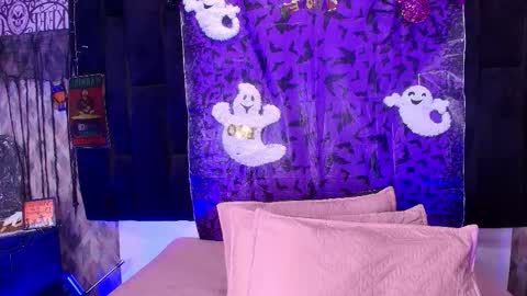 WEN SHENG online show from October 18, 7:14 pm