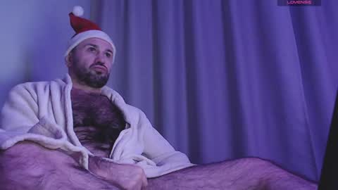 werewolf1988s online show from December 25, 1:42 am