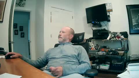 Snapshot of weseeyouwatching chatting on September 11, 5:57 pm weseeyouwatching online show from September 11, 5:57 pm