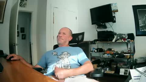 Snapshot of weseeyouwatching chatting on September 23, 10:35 pm weseeyouwatching online show from September 23, 10:35 pm