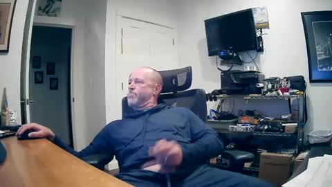 Snapshot of weseeyouwatching chatting on October 21, 4:35 am weseeyouwatching online show from October 21, 4:35 am