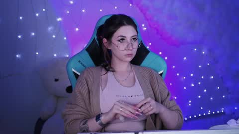 little girl who is always rightLisa online show from December 20, 9:11 am